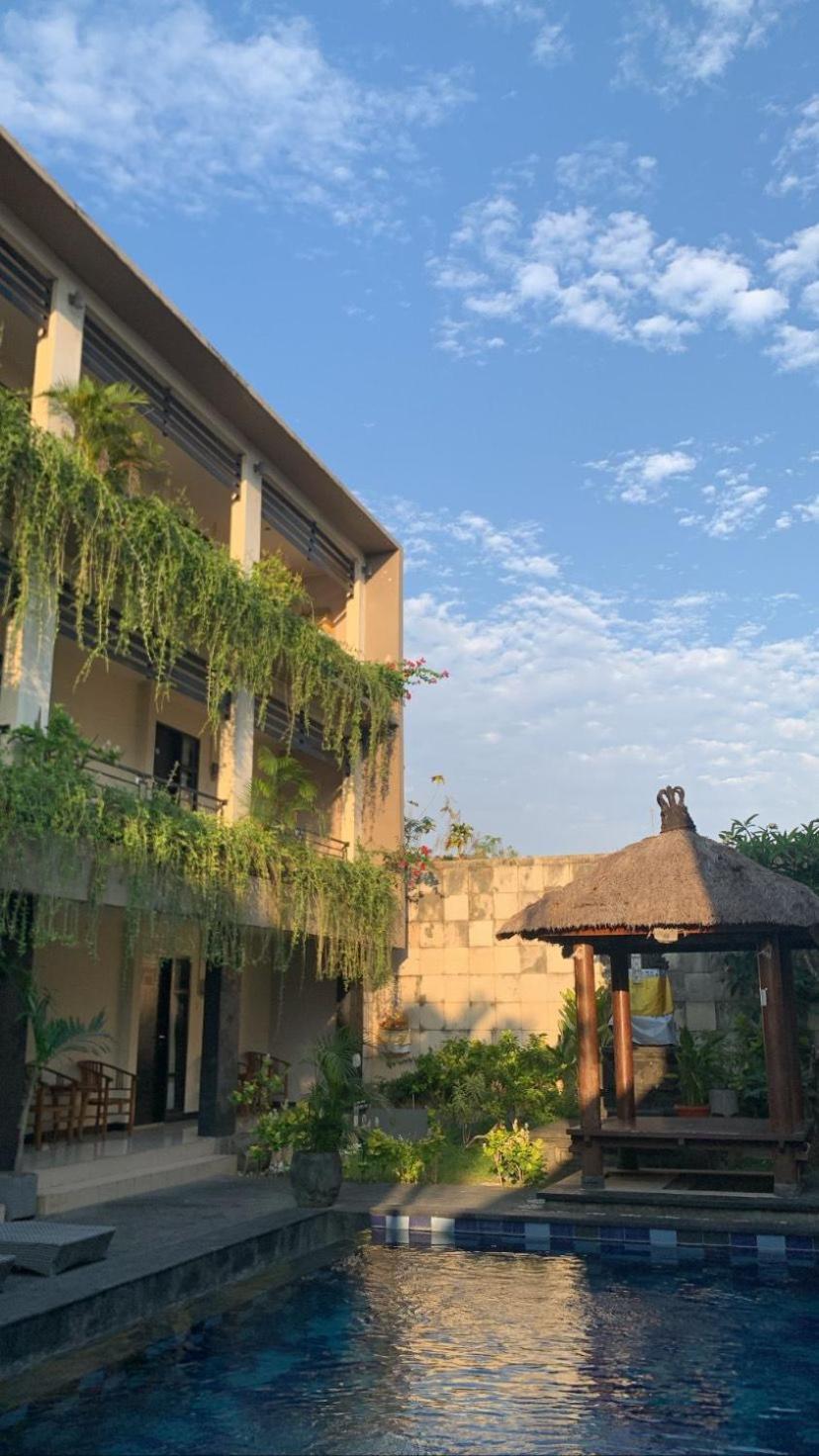 Mansu Hotel And Spa Legian กูตา ภายนอก รูปภาพ